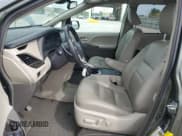 ✅ 2019 Toyota Sienna XLE • VIN: 5TDDZ3DC9KS220525 • Лот: 72055095. Опубликован ранее на Copart с пробегом 89 745 миль. Бесплатный доступ к архиву аукционных продаж из США и подробный отчёт об истории автомобиля на DreamBid. Изображение 7.