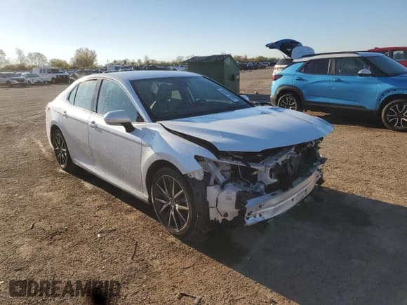 ✅ 2023 Toyota Camry XLE • VIN: 4T1F11AK9PU788434 • Lot: 85907505. Listed on Copart with 117,769 mi. Free auction sales archive from the USA and detailed vehicle history report at DreamBid. Image 4.