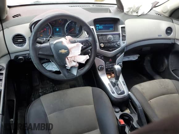 2014 Chevrolet Cruze LS with VIN 1G1PA5SH4E7141835, listed as a Copart auction lot 67807015 with 216,102 mi miles and Salvage title. Bid and sale history available at DreamBid. Image 8.