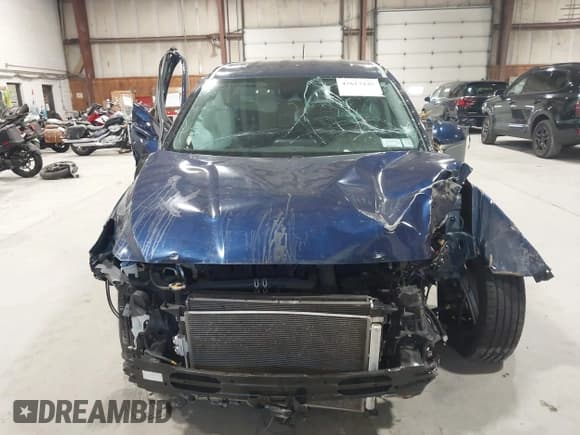 ✅ 2020 Hyundai Santa Fe SE • VIN: 5NMS2CAD1LH180650 • Lot: 43613245. Wystawiony na IAAI z przebiegiem 90 391 mil. Bezpłatny archiwum sprzedaży aukcyjnych z USA i szczegółowy raport historii pojazdu na DreamBid. Zdjęcie 11.