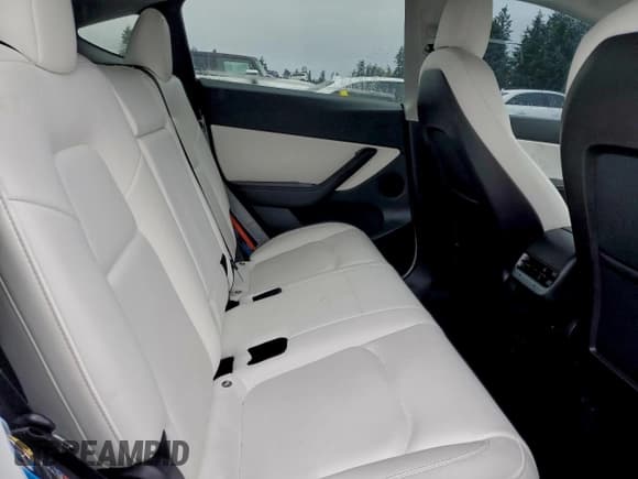 ✅ 2021 Tesla Model Y Long Range • VIN: 5YJYGDEE2MF210214 • Лот: 96126545. Опубликован ранее на Copart с пробегом 40 201 миль. Бесплатный доступ к архиву аукционных продаж из США и подробный отчёт об истории автомобиля на DreamBid. Изображение 11.