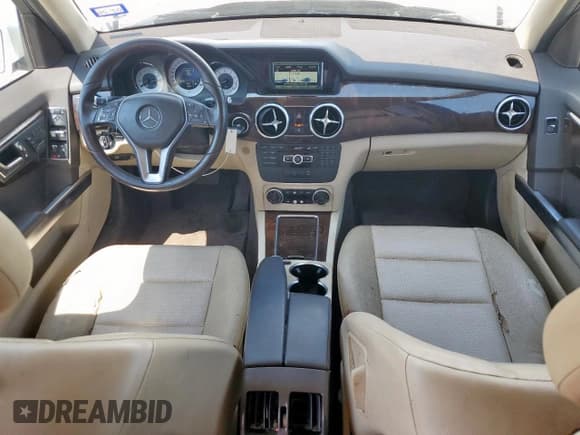 ✅ 2014 Mercedes-Benz GLK 350 • VIN: WDCGG5HB0EG301597 • Lot: 80035695. Listed on Copart with 175,776 mi. Free auction sales archive from the USA and detailed vehicle history report at DreamBid. Image 8.