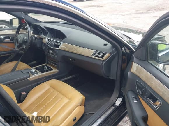 ✅ 2011 Mercedes-Benz E 350 Luxury • VIN: WDDHF2EB1BA409845 • Лот: 42910689. Опубликован ранее на IAAI с пробегом Не указан. Бесплатный доступ к архиву аукционных продаж из США и подробный отчёт об истории автомобиля на DreamBid. Изображение 5.