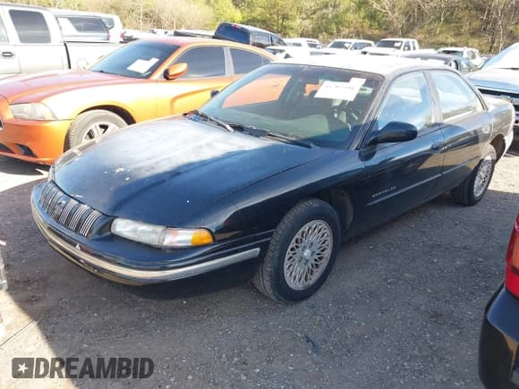 ✅ 1996 Chrysler Concorde • VIN: 2C3HD56T5TH130298 • Lot: 41707398. Listed on IAAI with 114,749 mi. Free auction sales archive from the USA and detailed vehicle history report at DreamBid. Image 2.