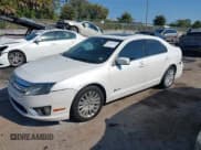 ✅ 2011 Ford Fusion Hybrid • VIN: 3FADP0L34BR137440 • Лот: 43716919. Опубликован ранее на IAAI с пробегом 329 495 миль. Бесплатный доступ к архиву аукционных продаж из США и подробный отчёт об истории автомобиля на DreamBid. Изображение 17.
