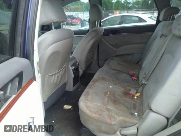 ✅ 2011 Hyundai Veracruz GLS • VIN: KM8NU4CCXBU146324 • Лот: 33193268. Опубликован ранее на IAAI с пробегом 133 942 миль. Бесплатный доступ к архиву аукционных продаж из США и подробный отчёт об истории автомобиля на DreamBid. Изображение 8.