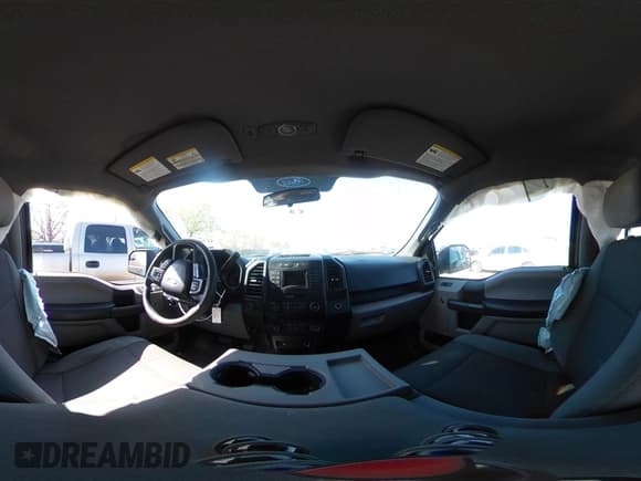 ✅ 2015 Ford F-150 XLT • VIN: 1FTEW1C81FKD66316 • Lot: 41796975. Wystawiony na IAAI z przebiegiem 151 856 mil. Bezpłatny archiwum sprzedaży aukcyjnych z USA i szczegółowy raport historii pojazdu na DreamBid. Zdjęcie 18.