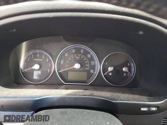 2008 Hyundai Santa Fe GLS with VIN 5NMSG13D08H161310, listed as a Copart auction lot 68065324 with Not provided miles and Salvage title. Bid and sale history available at DreamBid. Image 9.