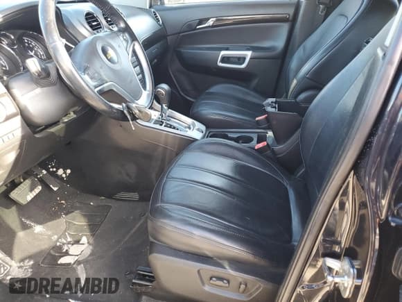 ✅ 2014 Chevrolet Captiva Sport LT • VIN: 3GNAL3EK6ES585505 • Lot: 89132965. Wystawiony na Copart z przebiegiem 92 048 mil. Bezpłatny archiwum sprzedaży aukcyjnych z USA i szczegółowy raport historii pojazdu na DreamBid. Zdjęcie 7.