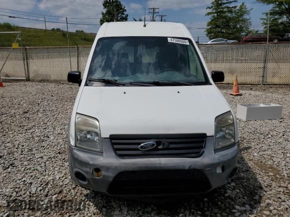 ✅ 2012 Ford Transit Connect XL • VIN: NM0LS6AN1CT101844 • Lot: 67500565. Wystawiony na Copart z przebiegiem 29 205 mil. Bezpłatny archiwum sprzedaży aukcyjnych z USA i szczegółowy raport historii pojazdu na DreamBid. Zdjęcie 5.