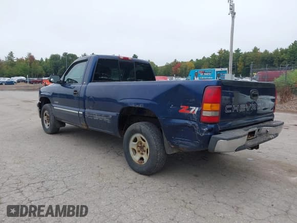 ✅ 2000 Chevrolet Silverado 1500 • VIN: 1GCEK14V2YE349851 • Лот: 43300859. Опубликован ранее на IAAI с пробегом 201 695 миль. Бесплатный доступ к архиву аукционных продаж из США и подробный отчёт об истории автомобиля на DreamBid. Изображение 3.