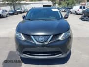 ✅ 2018 Nissan Rogue S • VIN: JN1BJ1CPXJW153913 • Lot: 42321015. Wystawiony na IAAI z przebiegiem 163 132 mil. Bezpłatny archiwum sprzedaży aukcyjnych z USA i szczegółowy raport historii pojazdu na DreamBid. Zdjęcie 13.
