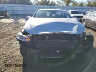 2017 Hyundai Elantra SE z VIN KMHD84LF0HU224001, wystawiony jako Copart lot #82572395 z przebiegiem 126 162 mil mil oraz Czysty tytuł • Clean title. Historia ofert i sprzedaży dostępna na DreamBid. Obrazek 5.