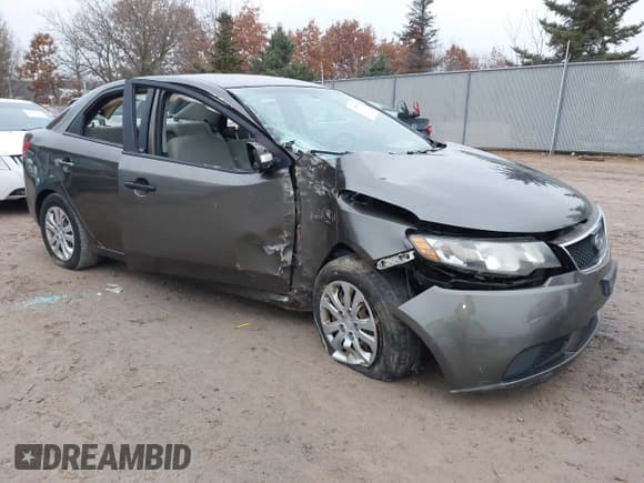 ✅ 2010 Kia Forte EX • VIN: KNAFU4A24A5041691 • Лот: 43757586. Опубликован ранее на IAAI с пробегом 144 775 миль. Бесплатный доступ к архиву аукционных продаж из США и подробный отчёт об истории автомобиля на DreamBid. Изображение 1.