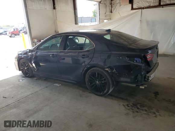 2021 Toyota Camry Hybrid XSE с VIN 4T1K31AK7MU554815, выставлен на аукционе Copart как лот 70532715 с пробегом 37 021 миль миль и Списание • Salvage title. История ставок и продаж доступна на DreamBid. Изображение 2.