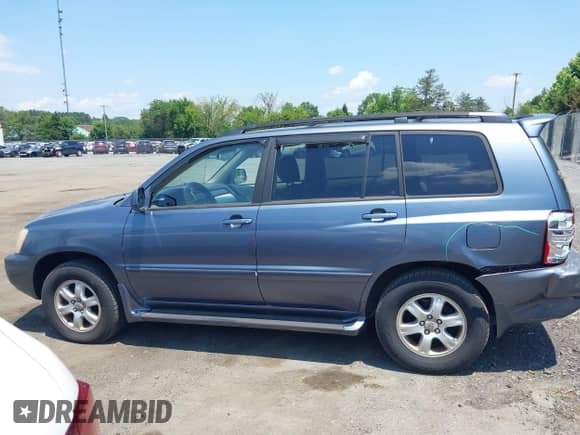 2002 Toyota Highlander с VIN JTEHF21A820093983, выставлен на аукционе IAAI как лот 42689739 с пробегом 195 631 миль миль и . История ставок и продаж доступна на DreamBid. Изображение 14.