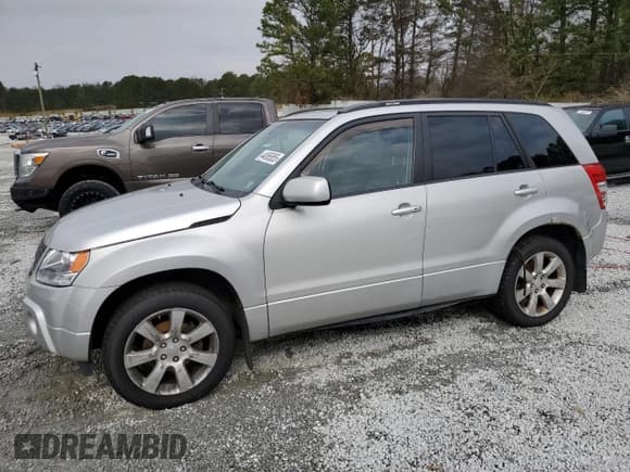 ✅ 2011 Suzuki Grand Vitara Limited • VIN: JS3TD0D76B4100612 • Lot: 44065855. Listed on Copart with 167,100 mi. Free auction sales archive from the USA and detailed vehicle history report at DreamBid. Image 1.