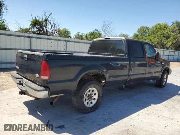 ✅ 2005 Ford F-250 • VIN: 1FTSW20YX5EB44092 • Lot: 53268155. Listed on Copart with Not provided. Free auction sales archive from the USA and detailed vehicle history report at DreamBid. Image 3.