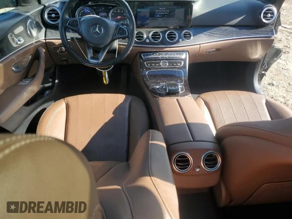 ✅ 2017 Mercedes-Benz E 300 Luxury • VIN: WDDZF4KB2HA096270 • Lot: 89616575. Listed on Copart with 116,519 mi. Free auction sales archive from the USA and detailed vehicle history report at DreamBid. Image 8.
