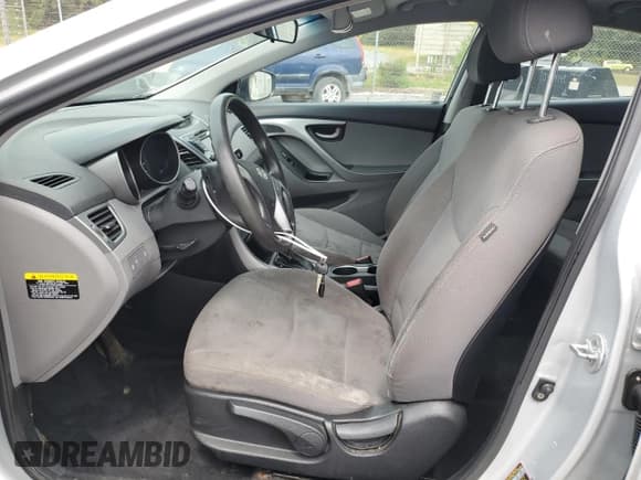 ✅ 2015 Hyundai Elantra SE • VIN: KMHDH4AE4FU352846 • Lot: 63430665. Listed on Copart with 85,863 mi. Free auction sales archive from the USA and detailed vehicle history report at DreamBid. Image 7.