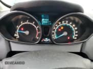 ✅ 2018 Ford Fiesta SE • VIN: 3FADP4BJ7JM143865 • Lot: 62634395. Wystawiony na Copart z przebiegiem 88 267 mil. Bezpłatny archiwum sprzedaży aukcyjnych z USA i szczegółowy raport historii pojazdu na DreamBid. Zdjęcie 9.