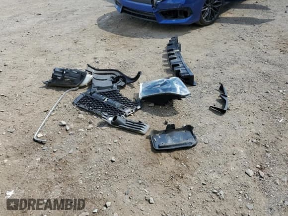 ✅ 2008 Mercury Milan Premier • VIN: 3MEHM08ZX8R633710 • Лот: 68763515. Опубликован ранее на Copart с пробегом 131 722 миль. Бесплатный доступ к архиву аукционных продаж из США и подробный отчёт об истории автомобиля на DreamBid. Изображение 12.