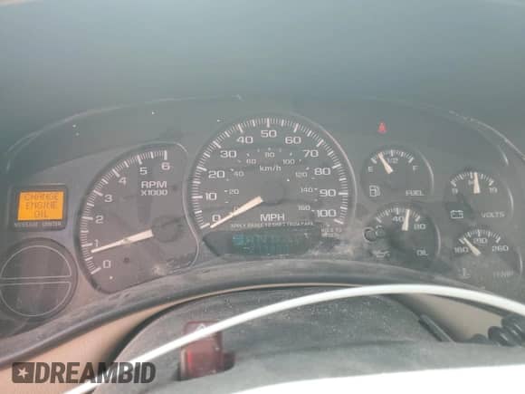 2001 Chevrolet Suburban LS z VIN 3GNEC16TX1G199311, wystawiony jako Copart lot #59264024 z przebiegiem 277 997 mil mil oraz Czysty tytuł • Clean title. Historia ofert i sprzedaży dostępna na DreamBid. Obrazek 9.