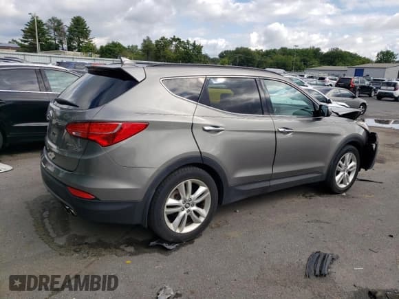 ✅ 2015 Hyundai Santa Fe • VIN: 5XYZW4LA3FG240521 • Лот: 62567603. Опубликован ранее на Copart с пробегом 89 243 миль. Бесплатный доступ к архиву аукционных продаж из США и подробный отчёт об истории автомобиля на DreamBid. Изображение 3.