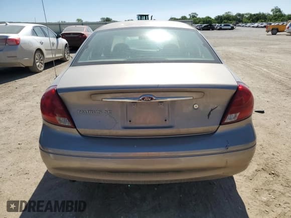 ✅ 2002 Ford Taurus SE Standard • VIN: 1FAFP53U22G125857 • Lot: 56473965. Listed on Copart with 98,016 mi. Free auction sales archive from the USA and detailed vehicle history report at DreamBid. Image 6.