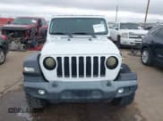 ✅ 2021 Jeep Wrangler Unlimited Sport S • VIN: 1C4HJXDG8MW509322 • Lot: 42110123. Wystawiony na IAAI z przebiegiem 39 955 mil. Bezpłatny archiwum sprzedaży aukcyjnych z USA i szczegółowy raport historii pojazdu na DreamBid. Zdjęcie 13.
