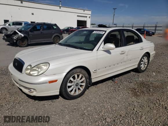2002 Hyundai Sonata GLS с VIN KMHWF35H32A613876, выставлен на аукционе Copart как лот 81847494 с пробегом 119 892 миль миль и Списание • Salvage title. История ставок и продаж доступна на DreamBid. Изображение 1.
