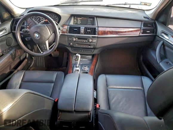 ✅ 2011 BMW X5 35i • VIN: 5UXZV4C56BL740739 • Lot: 94752835. Wystawiony na Copart z przebiegiem 92 925 mil. Bezpłatny archiwum sprzedaży aukcyjnych z USA i szczegółowy raport historii pojazdu na DreamBid. Zdjęcie 8.