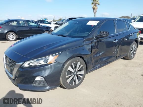 ✅ 2022 Nissan Altima SV • VIN: 1N4BL4DV2NN367074 • Lot: 41936083. Wystawiony na IAAI z przebiegiem 34 878 mil. Bezpłatny archiwum sprzedaży aukcyjnych z USA i szczegółowy raport historii pojazdu na DreamBid. Zdjęcie 17.