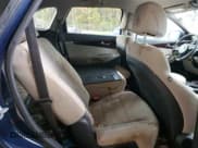 ✅ 2017 Kia Sorento LX • VIN: 5XYPGDA54HG224678 • Лот: 91012985. Опубликован ранее на Copart с пробегом 86 810 миль. Бесплатный доступ к архиву аукционных продаж из США и подробный отчёт об истории автомобиля на DreamBid. Изображение 11.