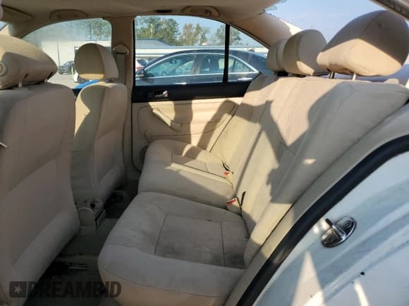 ✅ 1999 Volkswagen Jetta GL • VIN: 3VWRA29M5XM058261 • Lot: 74589844. Listed on Copart with 167,384 mi. Free auction sales archive from the USA and detailed vehicle history report at DreamBid. Image 10.