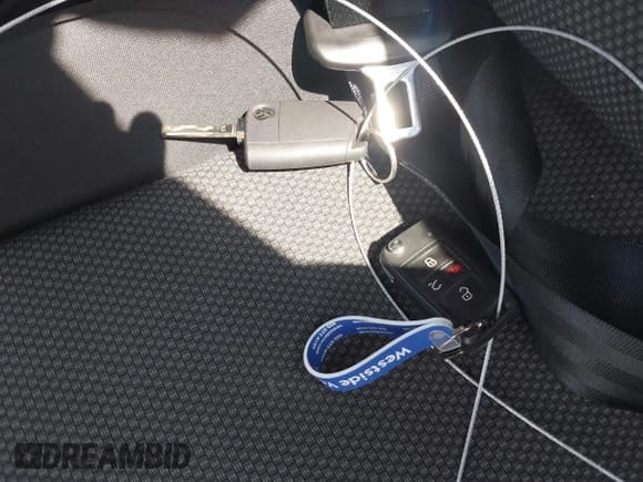 ✅ 2020 Volkswagen Jetta S • VIN: 3VWC57BU3LM077502 • Lot: 43083975. Listed on IAAI with 35,325 mi. Free auction sales archive from the USA and detailed vehicle history report at DreamBid. Image 11.