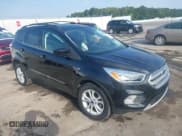 ✅ 2018 Ford Escape SEL • VIN: 1FMCU0HD5JUA82743 • Лот: 43228262. Опубликован ранее на IAAI с пробегом 63 570 миль. Бесплатный доступ к архиву аукционных продаж из США и подробный отчёт об истории автомобиля на DreamBid. Изображение 1.