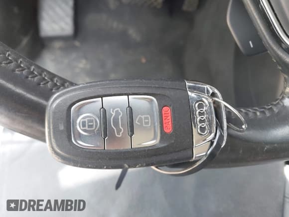 ✅ 2015 Audi A5 Premium Plus • VIN: WAUMFAFH3FN004295 • Лот: 42824586. Опубликован ранее на IAAI с пробегом 117 151 миль. Бесплатный доступ к архиву аукционных продаж из США и подробный отчёт об истории автомобиля на DreamBid. Изображение 11.