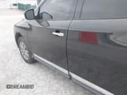 ✅ 2013 Nissan Pathfinder SL • VIN: 5N1AR2MM5DC644130 • Lot: 42884878. Listed on IAAI with 199,069 mi. Free auction sales archive from the USA and detailed vehicle history report at DreamBid. Image 6.