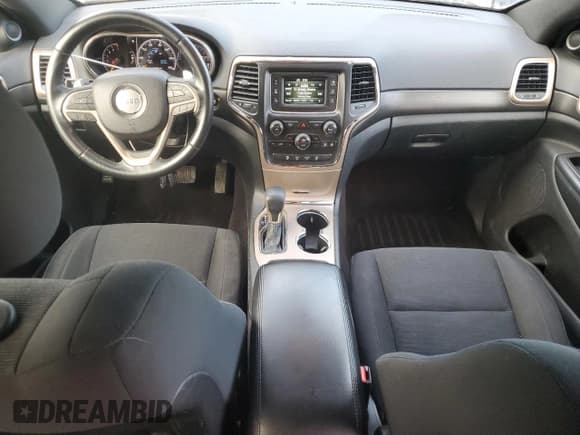 ✅ 2016 Jeep Grand Cherokee Laredo • VIN: 1C4RJFAG6GC451039 • Лот: 91282675. Опубликован ранее на Copart с пробегом 157 605 миль. Бесплатный доступ к архиву аукционных продаж из США и подробный отчёт об истории автомобиля на DreamBid. Изображение 8.