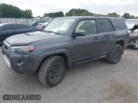 ✅ 2022 Toyota 4Runner TRD Off Road Premium • VIN: JTERU5JR8N6081416 • Лот: 43394140. Опубликован ранее на IAAI с пробегом 72 482 миль. Бесплатный доступ к архиву аукционных продаж из США и подробный отчёт об истории автомобиля на DreamBid. Изображение 2.
