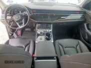 ✅ 2020 Audi Q8 Premium Plus • VIN: WA1EVAF16LD017440 • Lot: 60694505. Wystawiony na Copart z przebiegiem 106 226 mil. Bezpłatny archiwum sprzedaży aukcyjnych z USA i szczegółowy raport historii pojazdu na DreamBid. Zdjęcie 8.