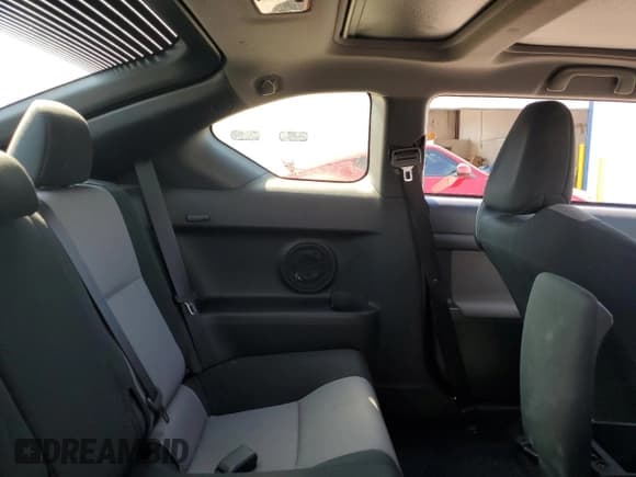 ✅ 2015 Scion tC • VIN: JTKJF5C70FJ009883 • Lot: 80191035. Wystawiony na Copart z przebiegiem 89 641 mil. Bezpłatny archiwum sprzedaży aukcyjnych z USA i szczegółowy raport historii pojazdu na DreamBid. Zdjęcie 10.