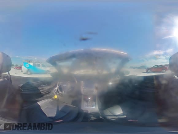 ✅ 2012 Volkswagen Eos Lux • VIN: WVWFW7AH2CV003172 • Lot: 70284125. Listed on Copart with 63,593 mi. Free auction sales archive from the USA and detailed vehicle history report at DreamBid. Image 14.