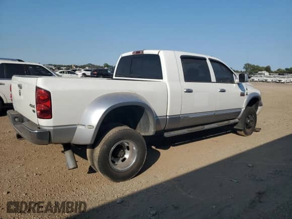2008 Dodge 3500 Laramie with VIN 3D7MX49A08G156147, listed as a Copart auction lot 80211355 with 371,958 mi miles and Salvage title. Bid and sale history available at DreamBid. Image 3.