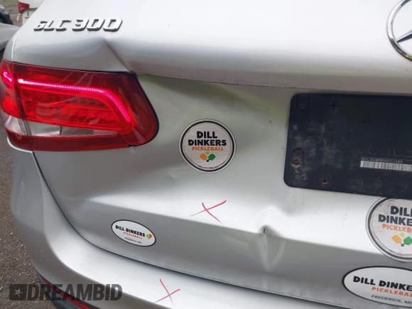 ✅ 2018 Mercedes-Benz GLC 300 • VIN: WDC0G4KB0JV052485 • Lot: 42589273. Wystawiony na IAAI z przebiegiem 131 912 mil. Bezpłatny archiwum sprzedaży aukcyjnych z USA i szczegółowy raport historii pojazdu na DreamBid. Zdjęcie 17.