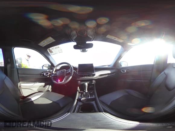 ✅ 2022 Jeep Compass Latitude • VIN: 3C4NJCBB9NT187946 • Lot: 41675926. Listed on IAAI with 25,506 mi. Free auction sales archive from the USA and detailed vehicle history report at DreamBid. Image 19.