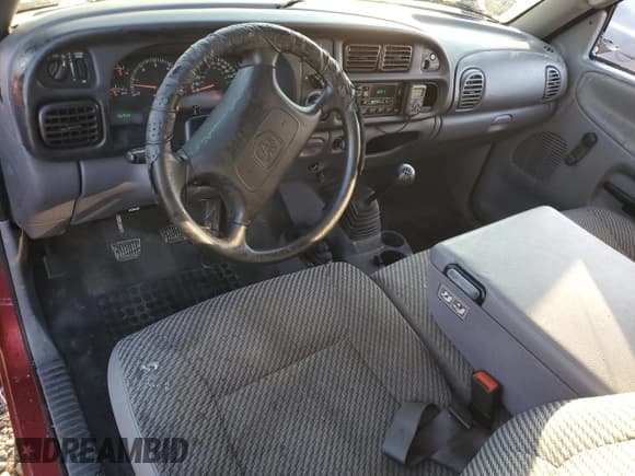 ✅ 1999 Dodge 1500 • VIN: 1B7HF16YXXS147025 • Lot: 88819195. Listed on Copart with 76,714 mi. Free auction sales archive from the USA and detailed vehicle history report at DreamBid. Image 8.