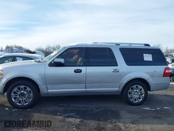 ✅ 2011 Ford Expedition Max Limited • VIN: 1FMJK2A50BEF18096 • Lot: 43871753. Listed on IAAI with 120,449 mi. Free auction sales archive from the USA and detailed vehicle history report at DreamBid. Image 6.