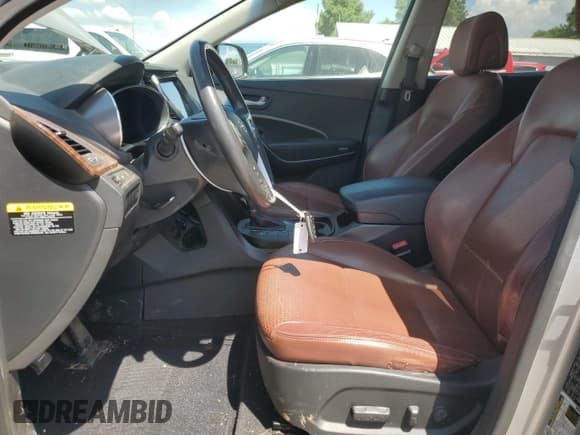 ✅ 2014 Hyundai Santa Fe Limited • VIN: KM8SN4HF9EU037697 • Лот: 66934955. Опубликован ранее на Copart с пробегом 144 499 миль. Бесплатный доступ к архиву аукционных продаж из США и подробный отчёт об истории автомобиля на DreamBid. Изображение 7.